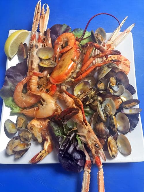 Plato de cocina gallega - Restaurante Casa O Gurés