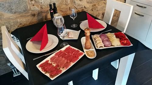Plato de cocina gallega - Restaurante Casa O Gurés