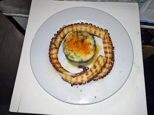 Plato de cocina gallega - Restaurante Casa O Gurés